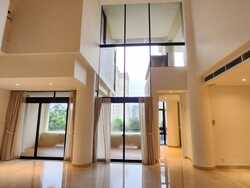 The Colonnade (D10), Condominium #459191321